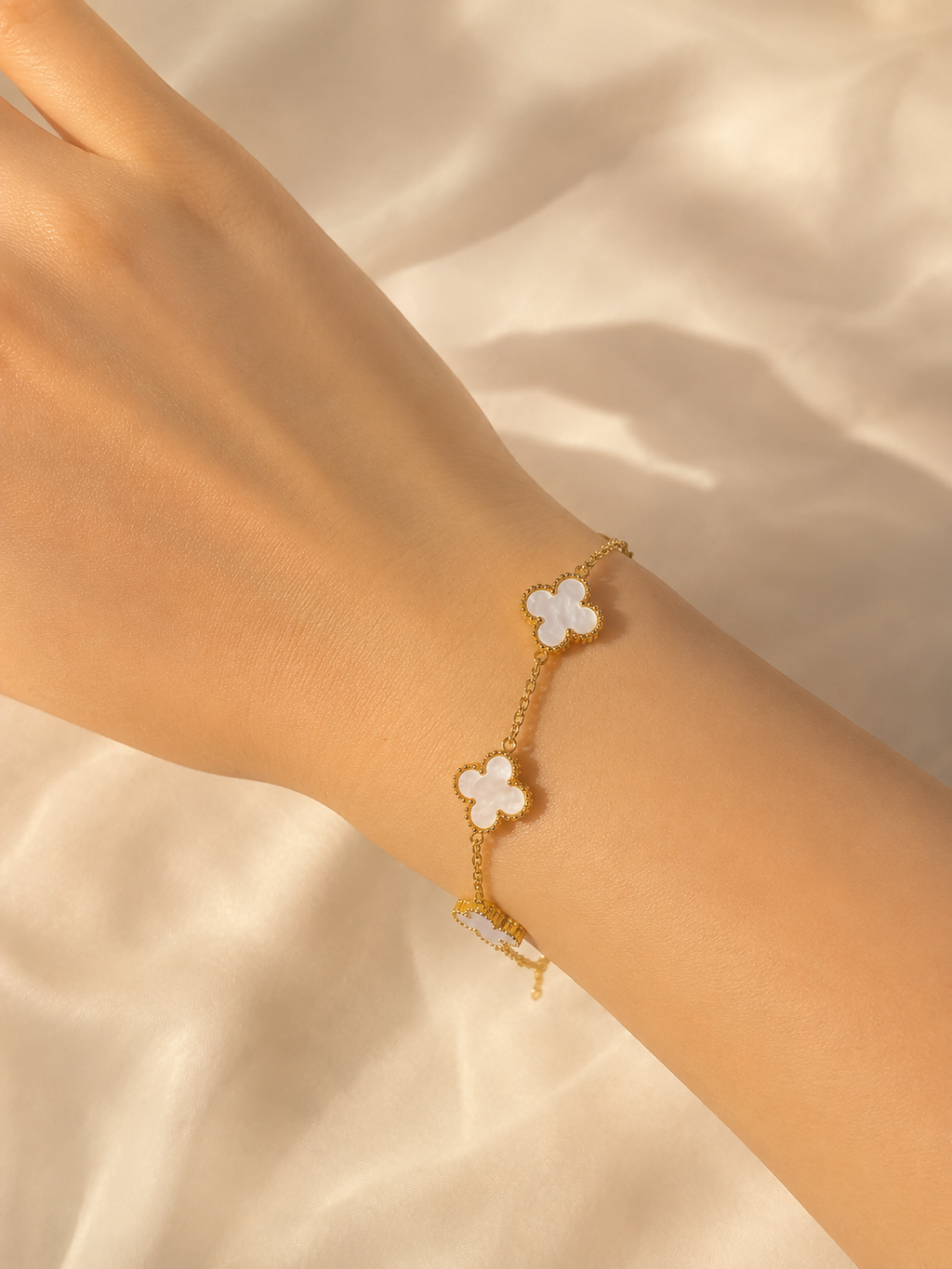 White clover bracelet