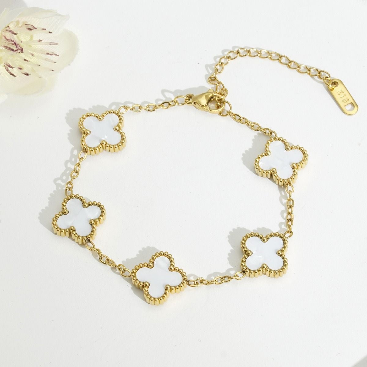 White clover bracelet