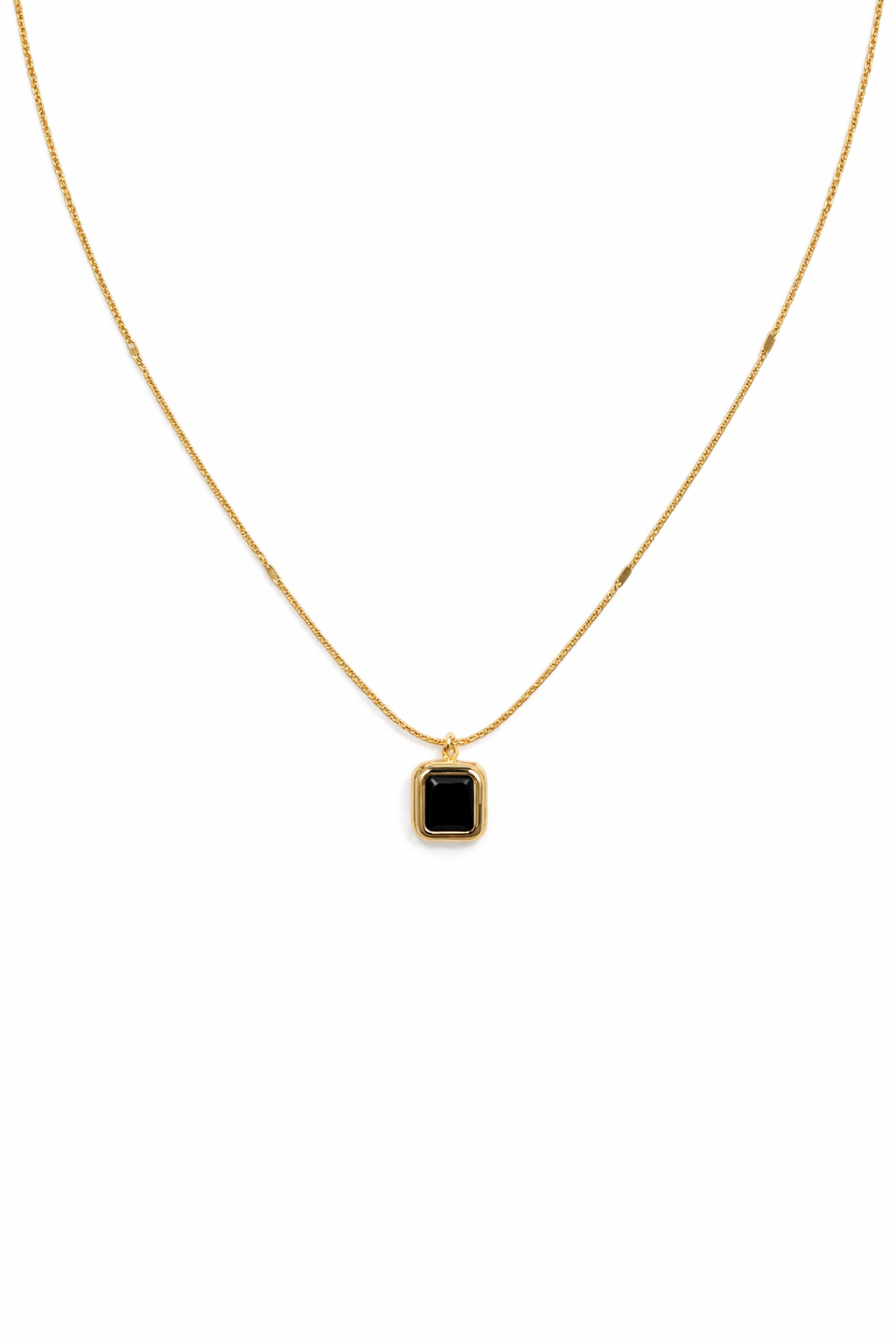 Midnight glow neckpiece