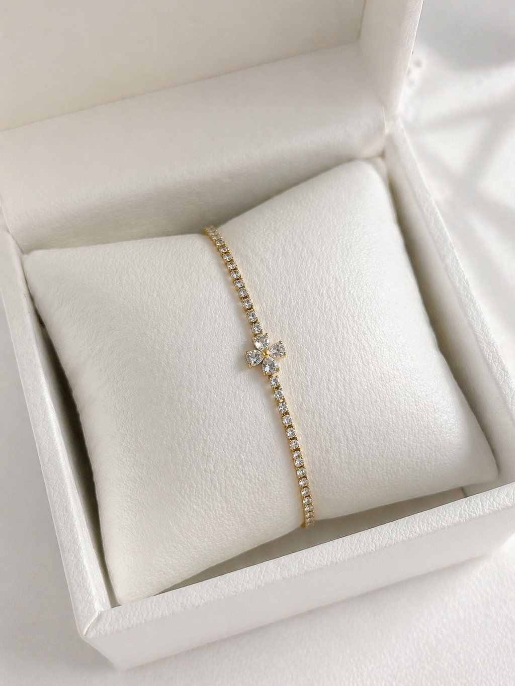 Aura Bloom Bracelet