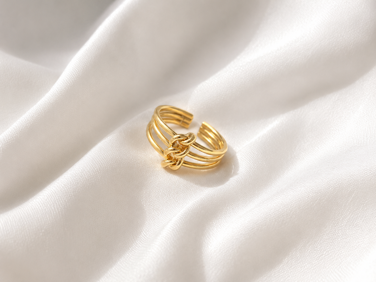 Amour Knot