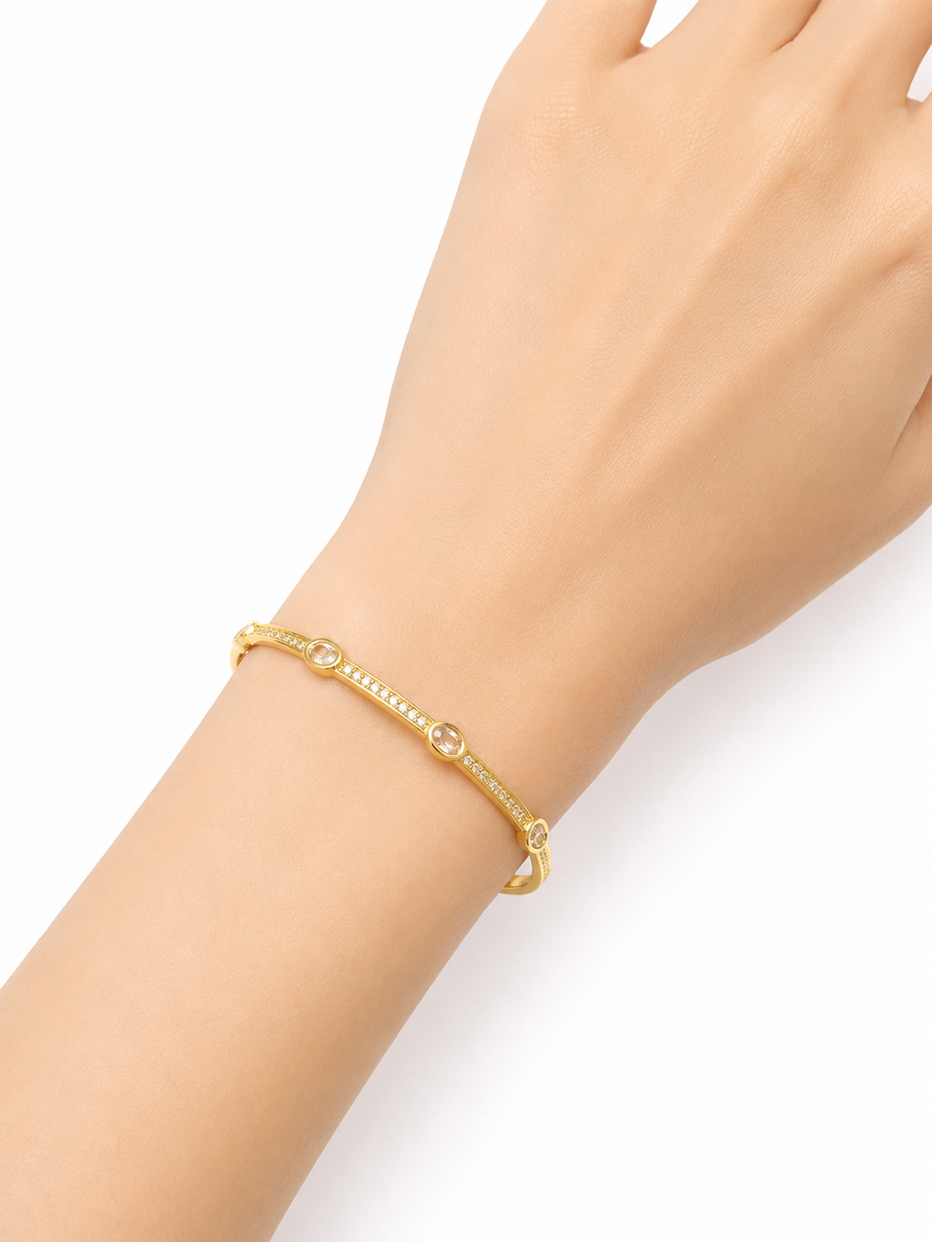 Stella Glow Bangle