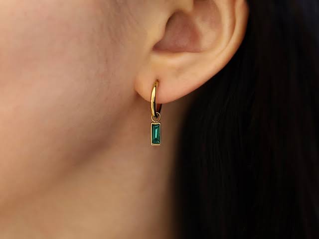 Elara Earrings