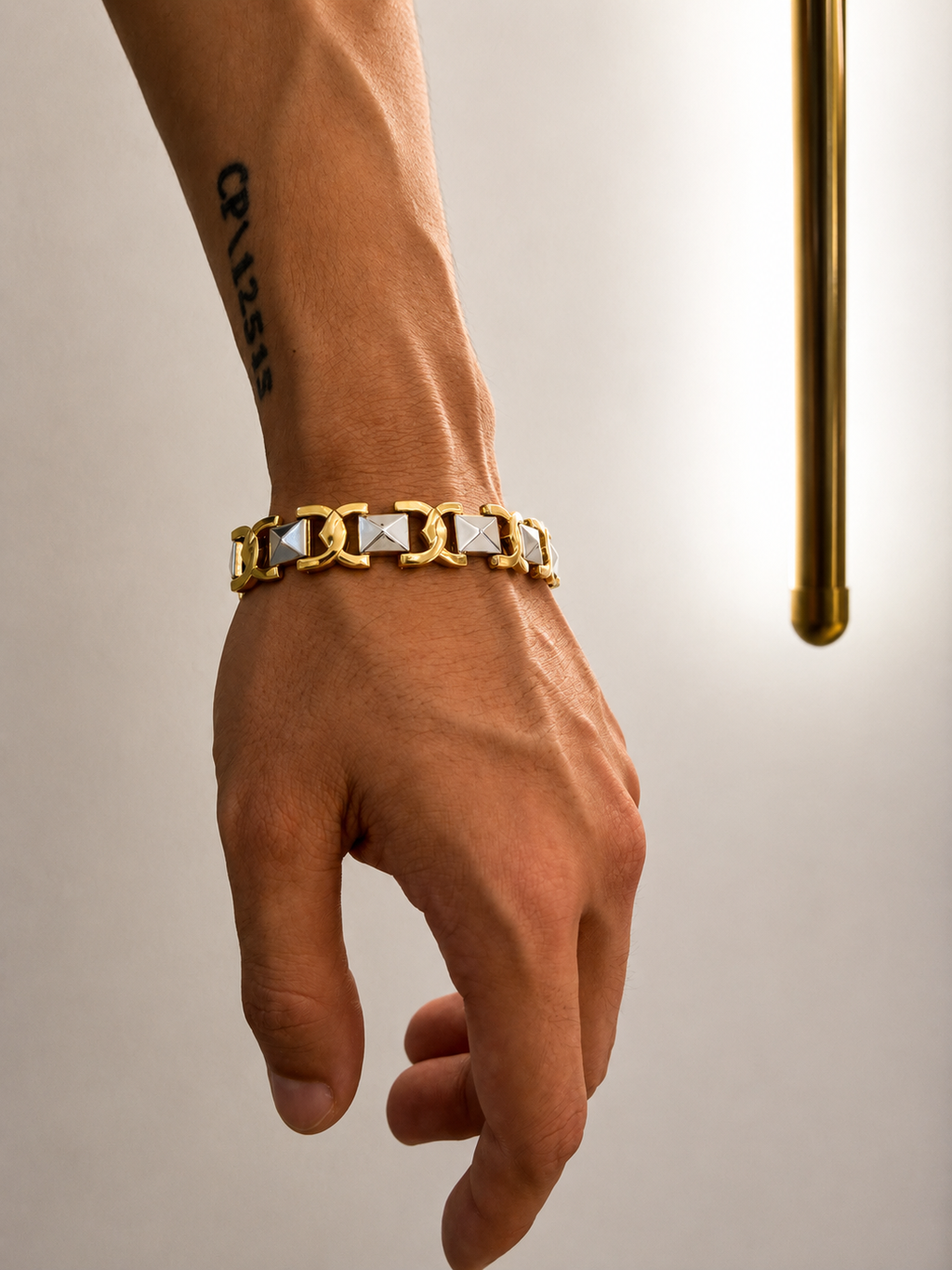Imperial link bracelet